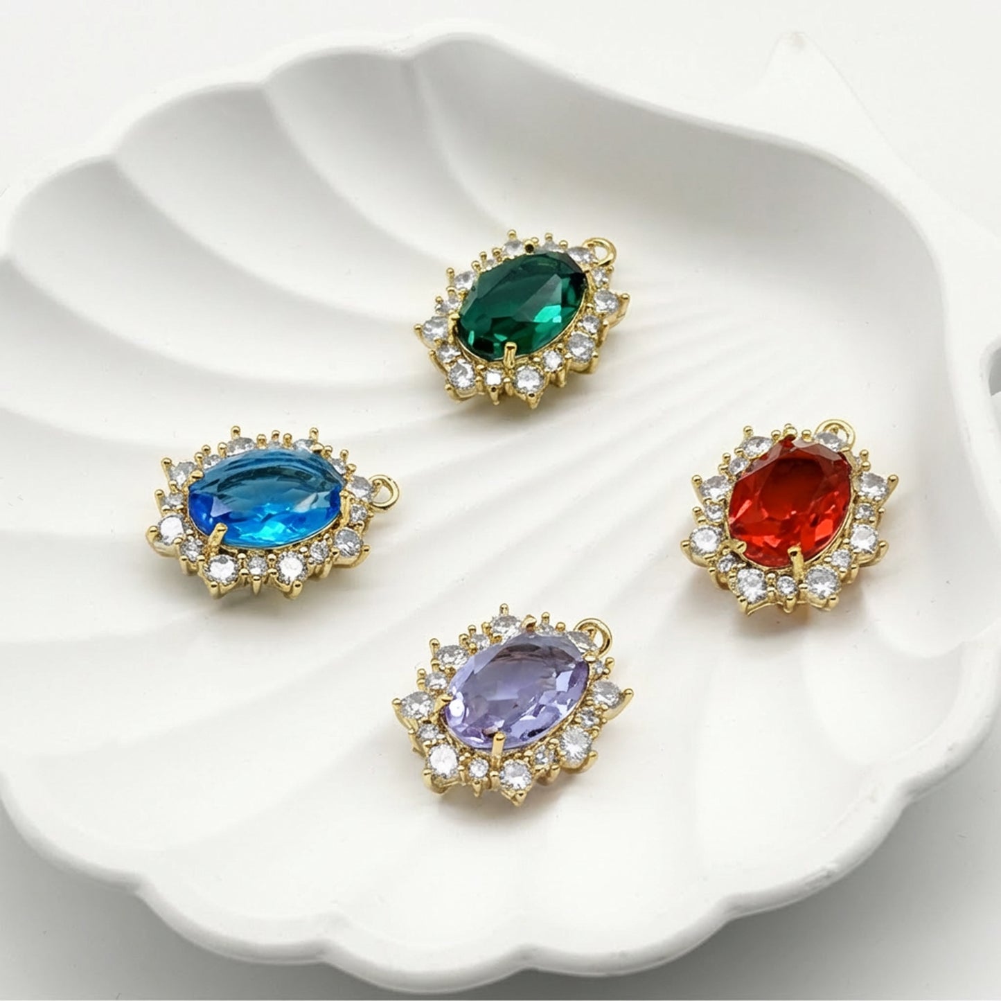 LoveChains™ - Gemstone Charm Loop Choker