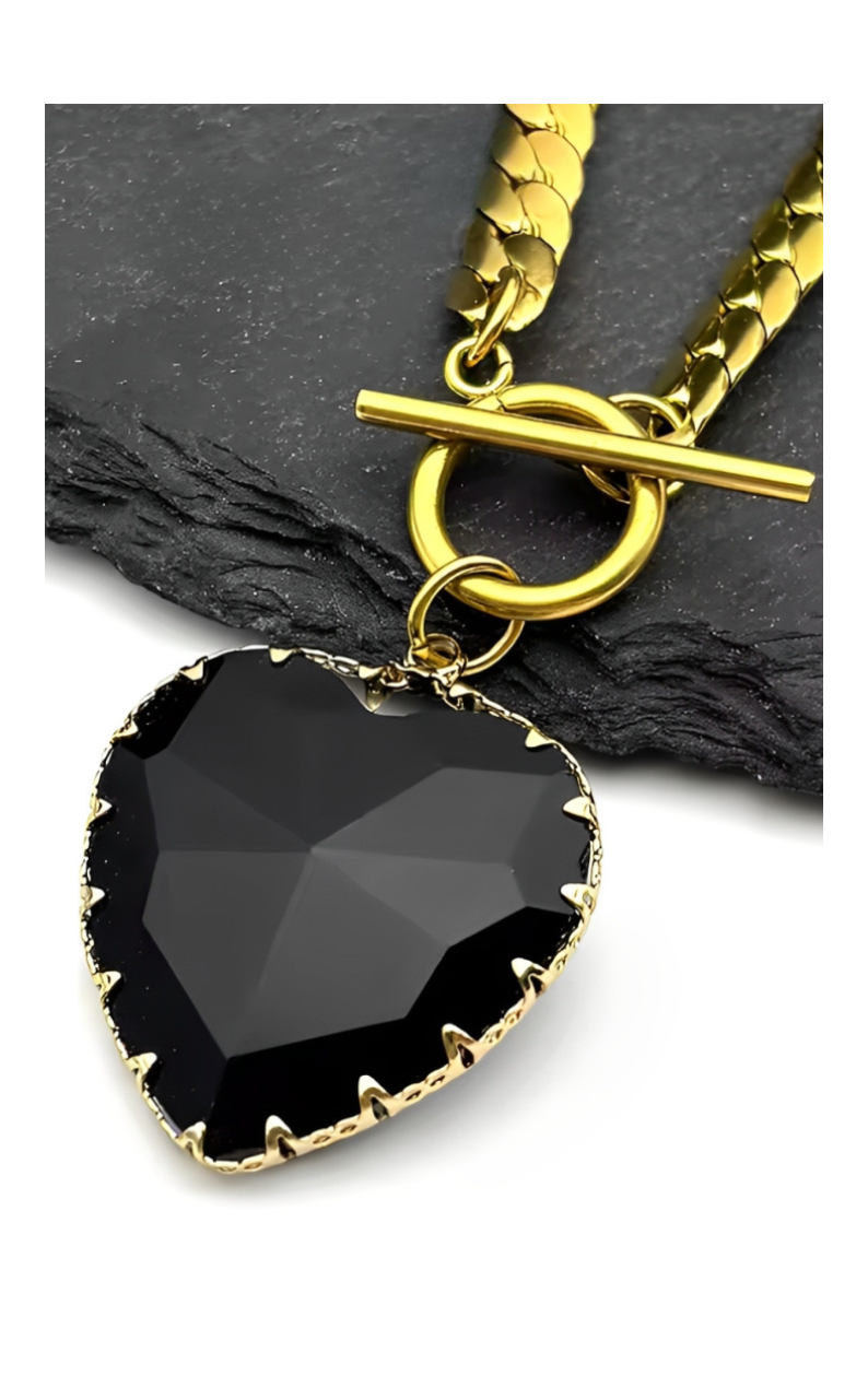 LoveChains™ - Heart Glass Pendant Choker