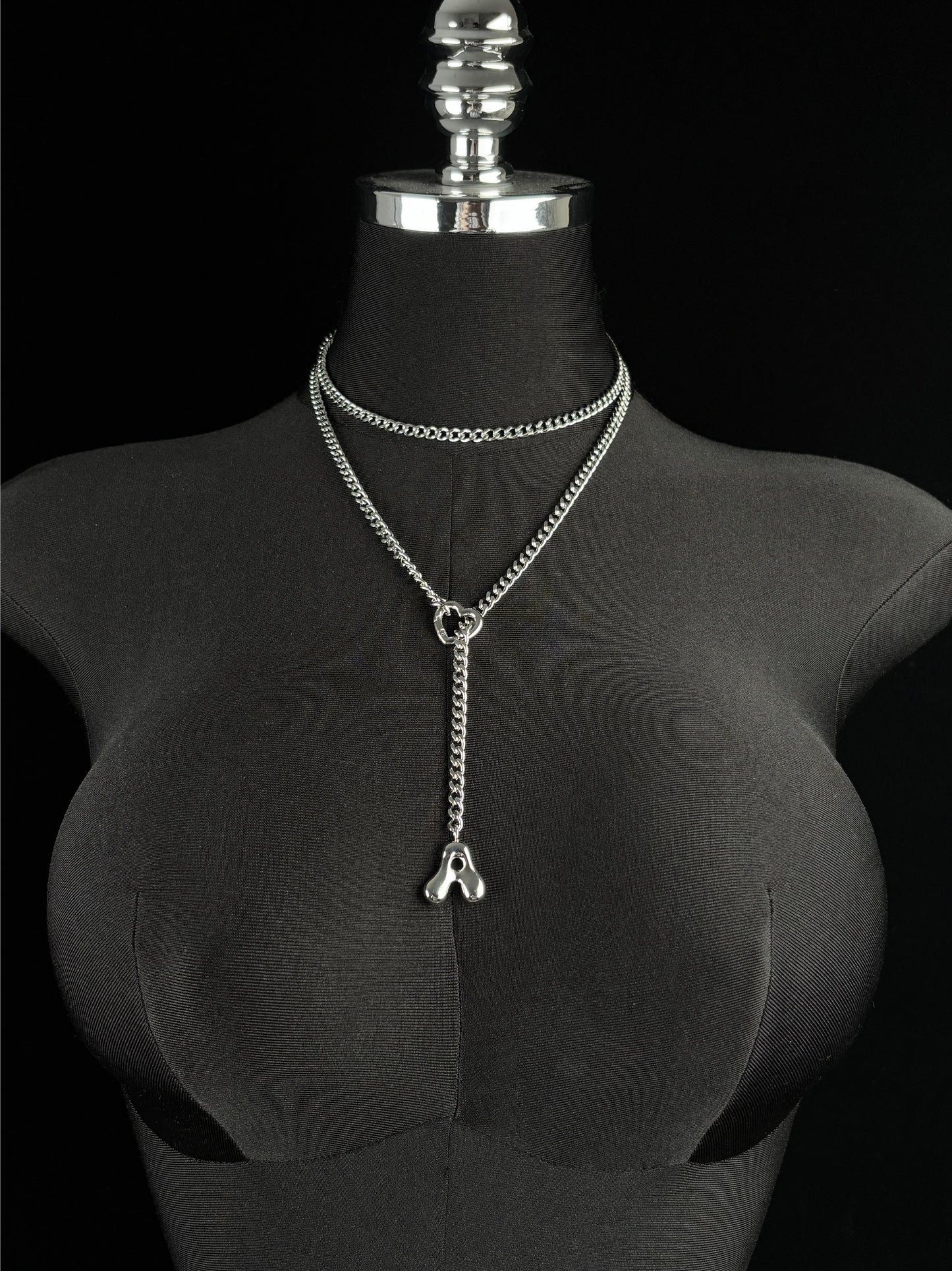 LoveChains™ - Initial Charm Loop Choker