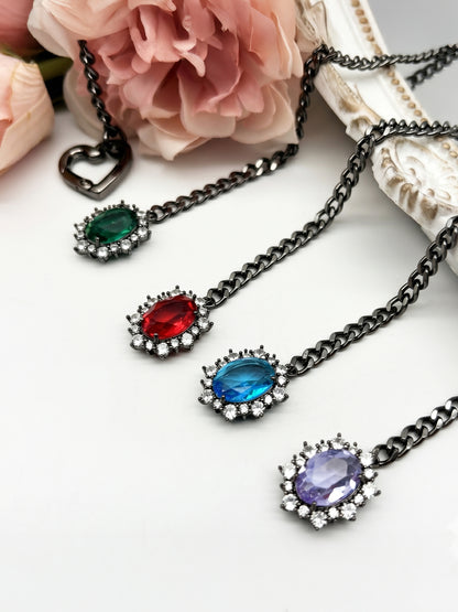 LoveChains™ - Gemstone Charm Loop Choker