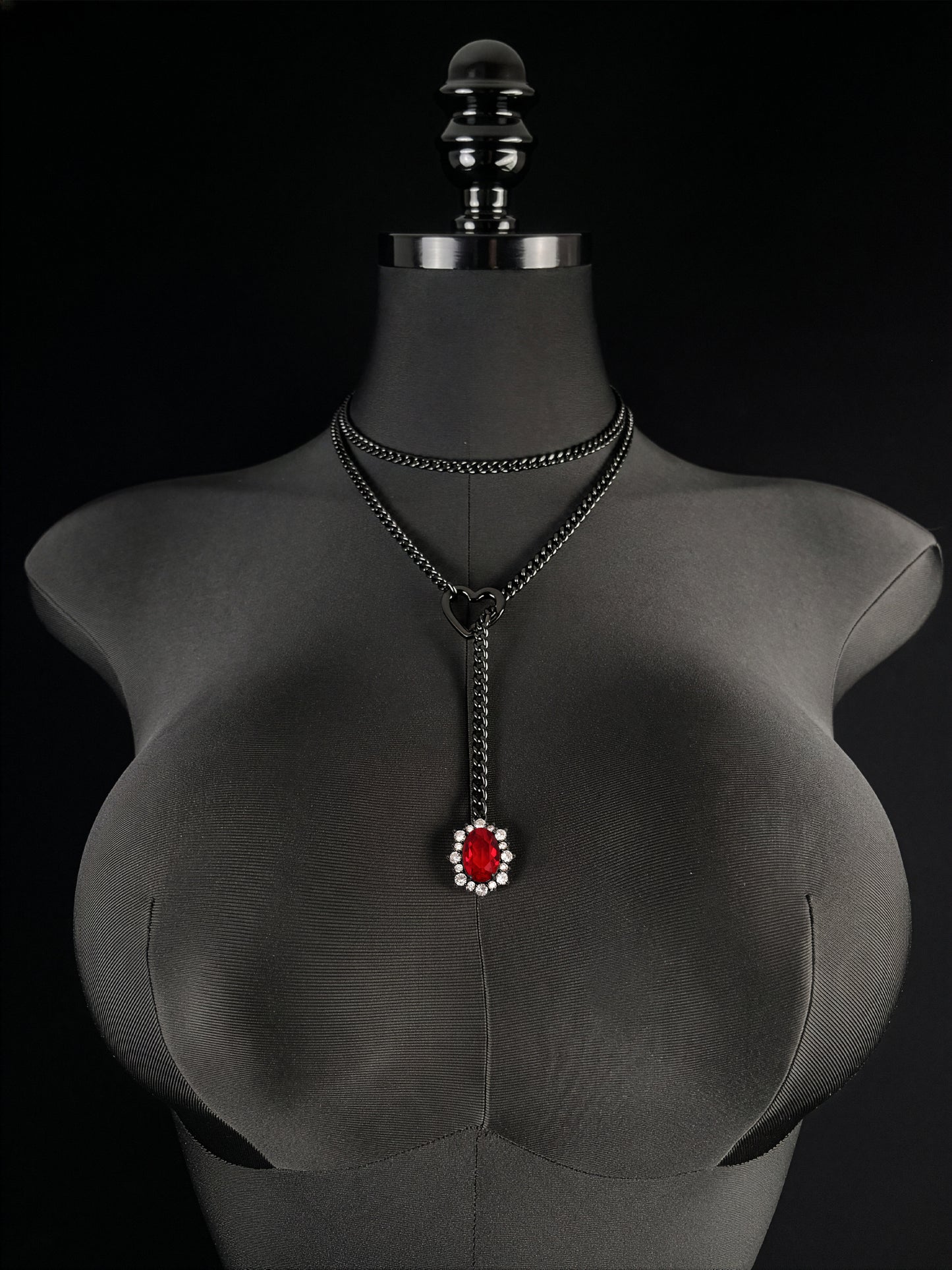 LoveChains™ - Gemstone Charm Loop Choker