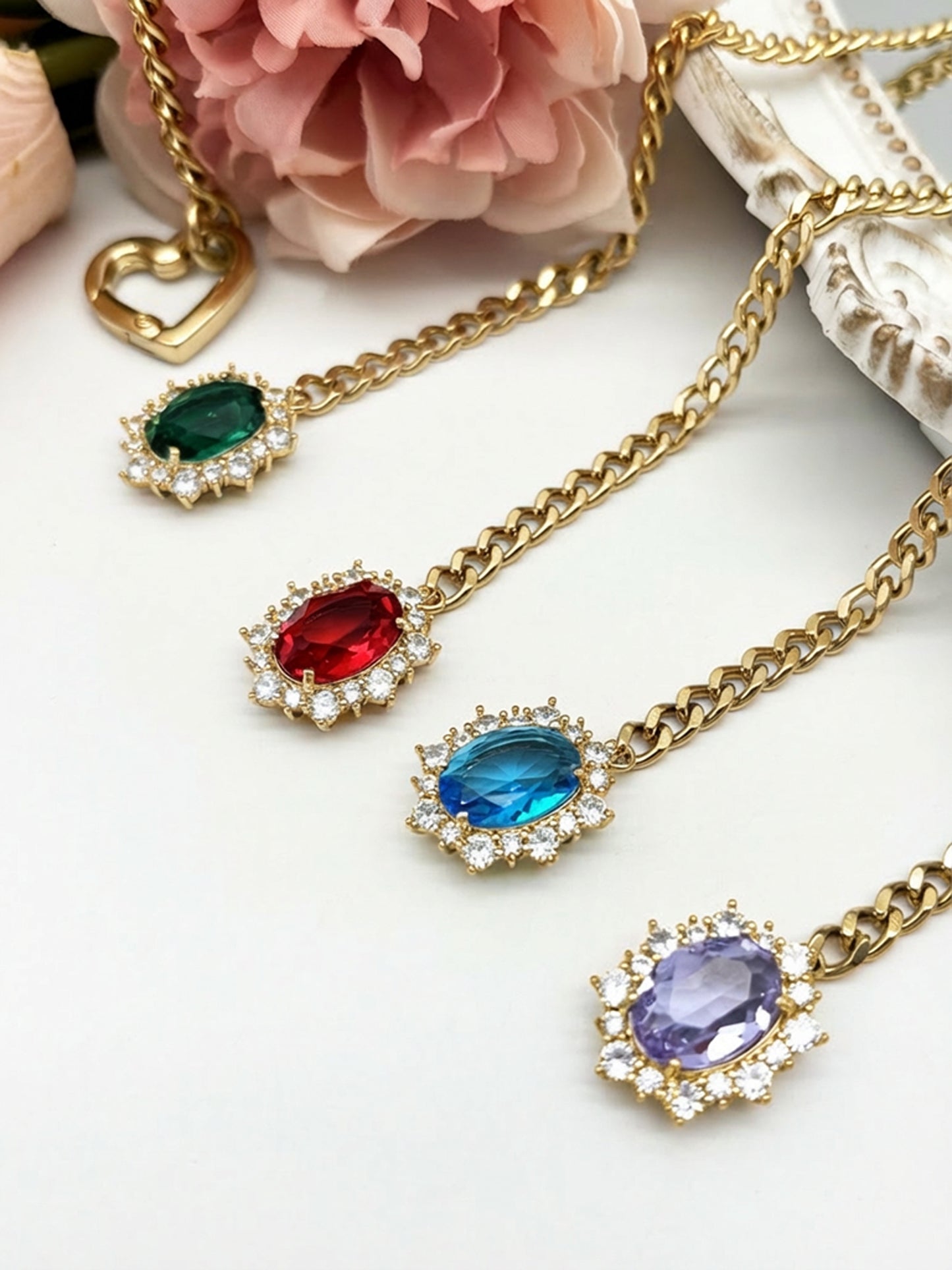 LoveChains™ - Gemstone Charm Loop Choker