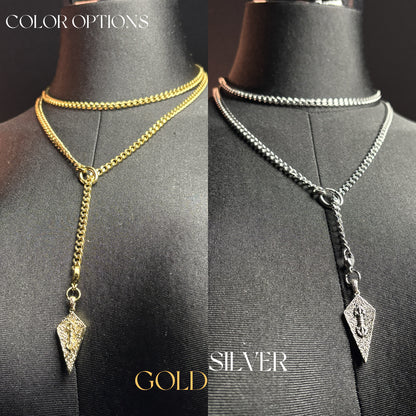 LoveChains™ - Knight’s Shield Loop Choker