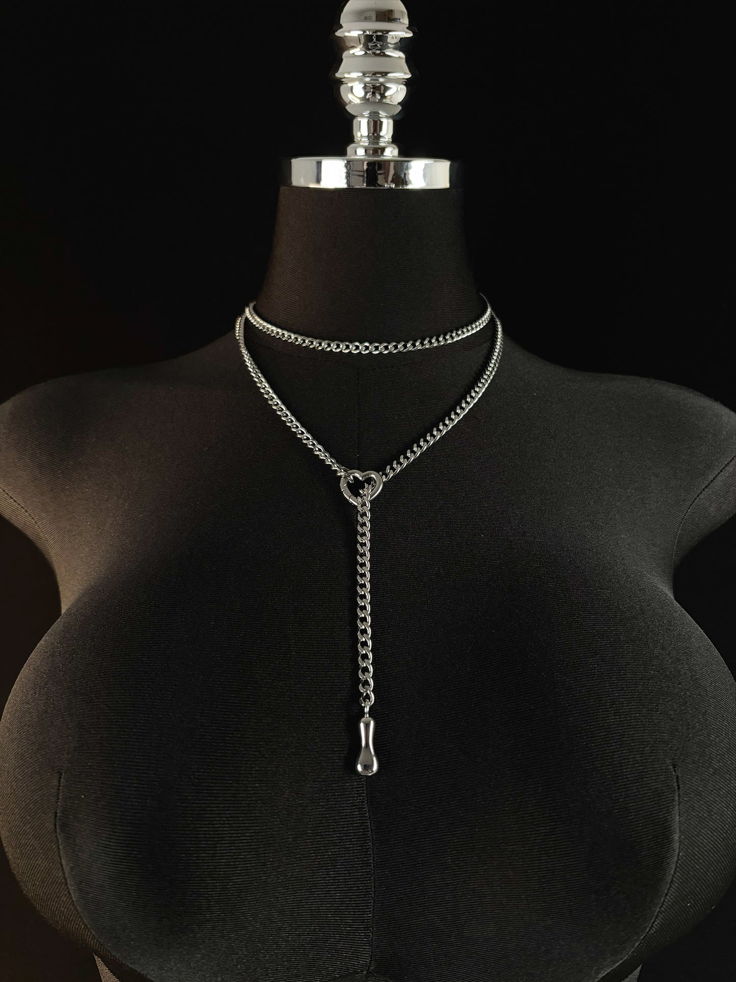 LoveChains™ - Initial Charm Loop Choker