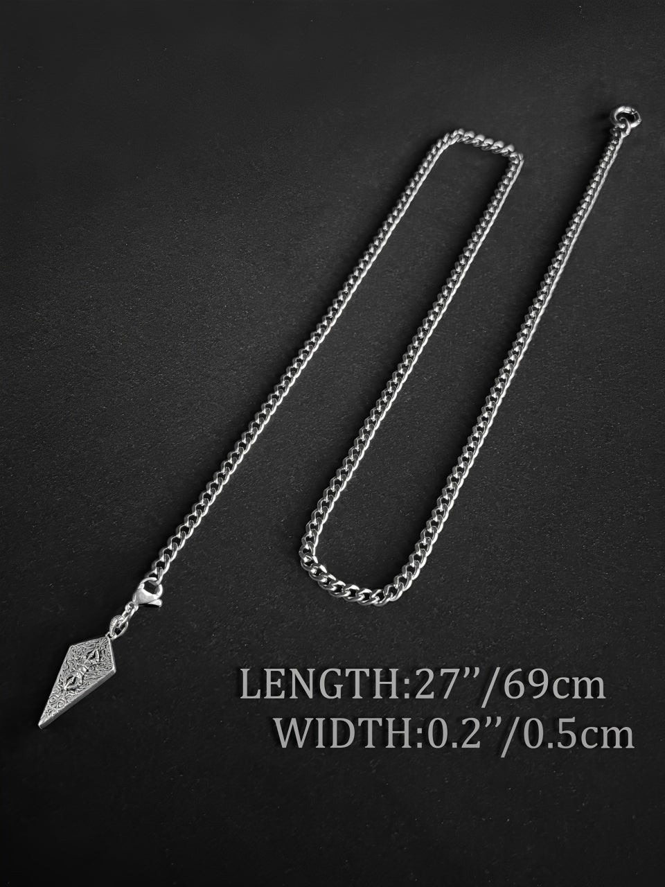 LoveChains™ - Knight’s Shield Slip Chain Choker