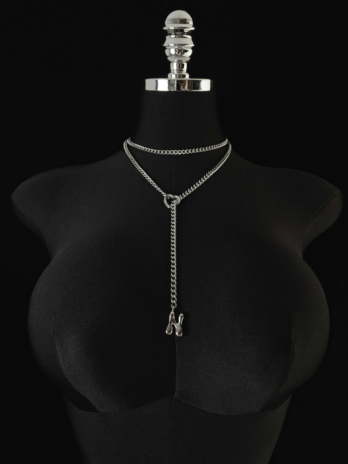 LoveChains™ - Initial Charm Loop Choker