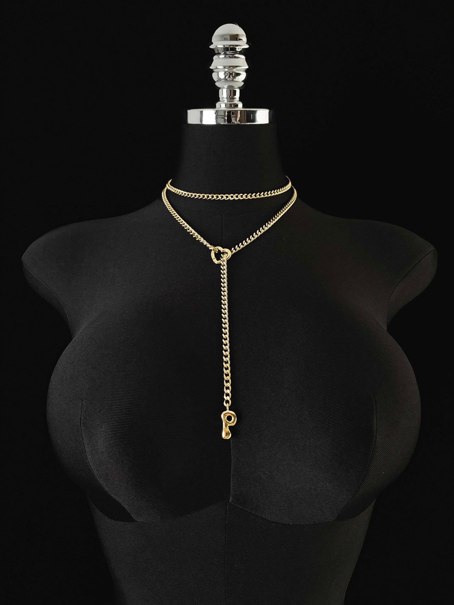 LoveChains™ - Initial Charm Loop Choker