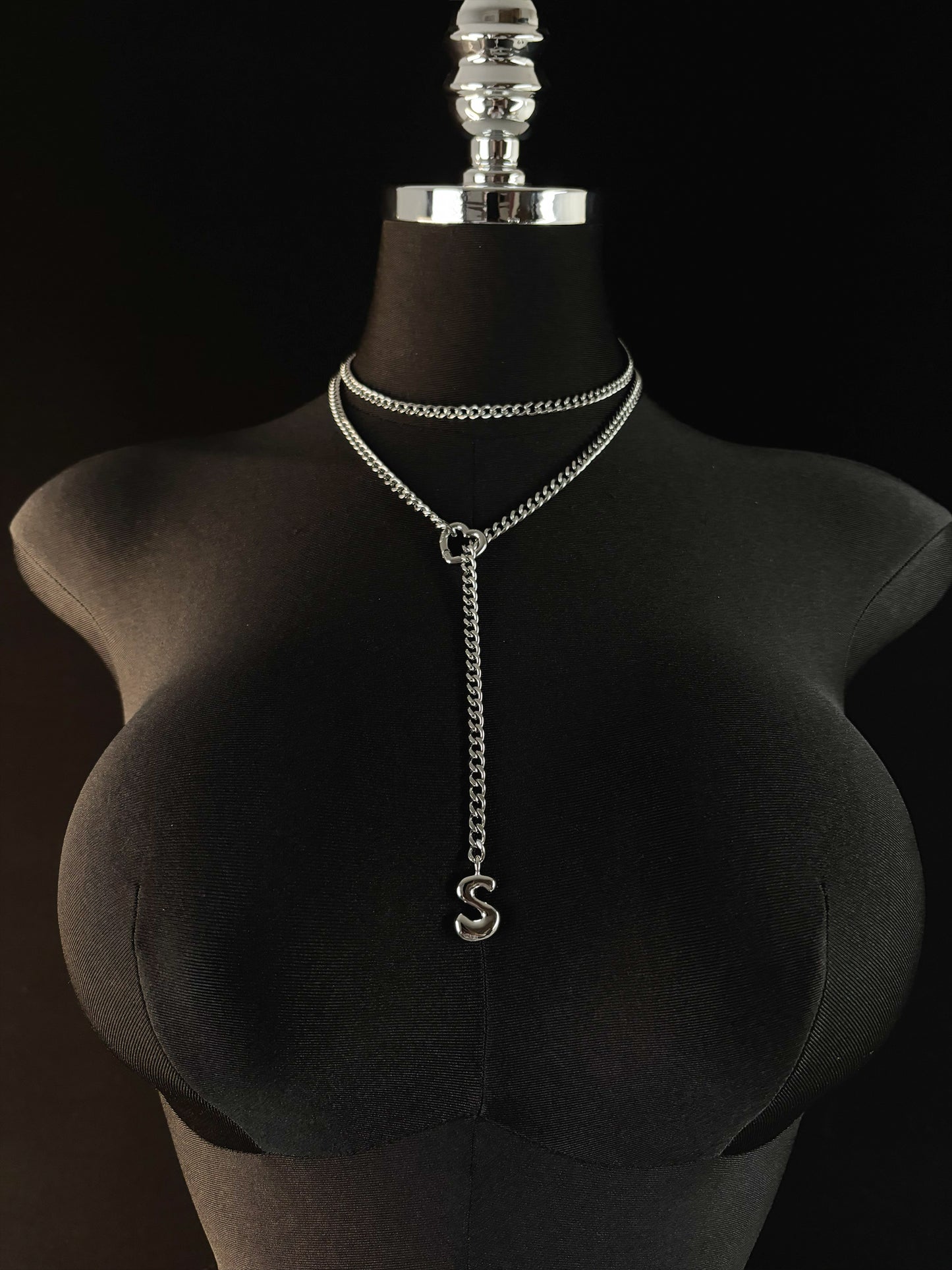 LoveChains™ - Initial Charm Loop Choker
