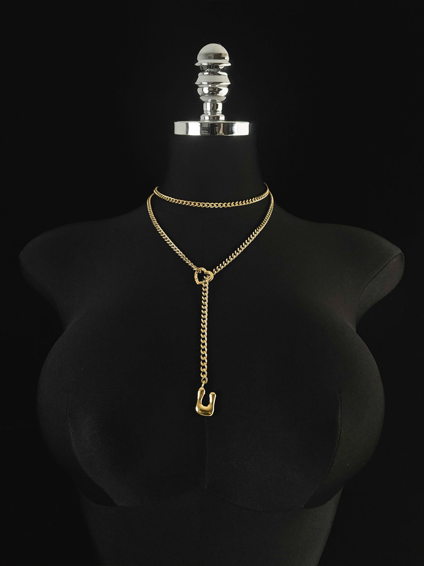 LoveChains™ - Initial Charm Loop Choker
