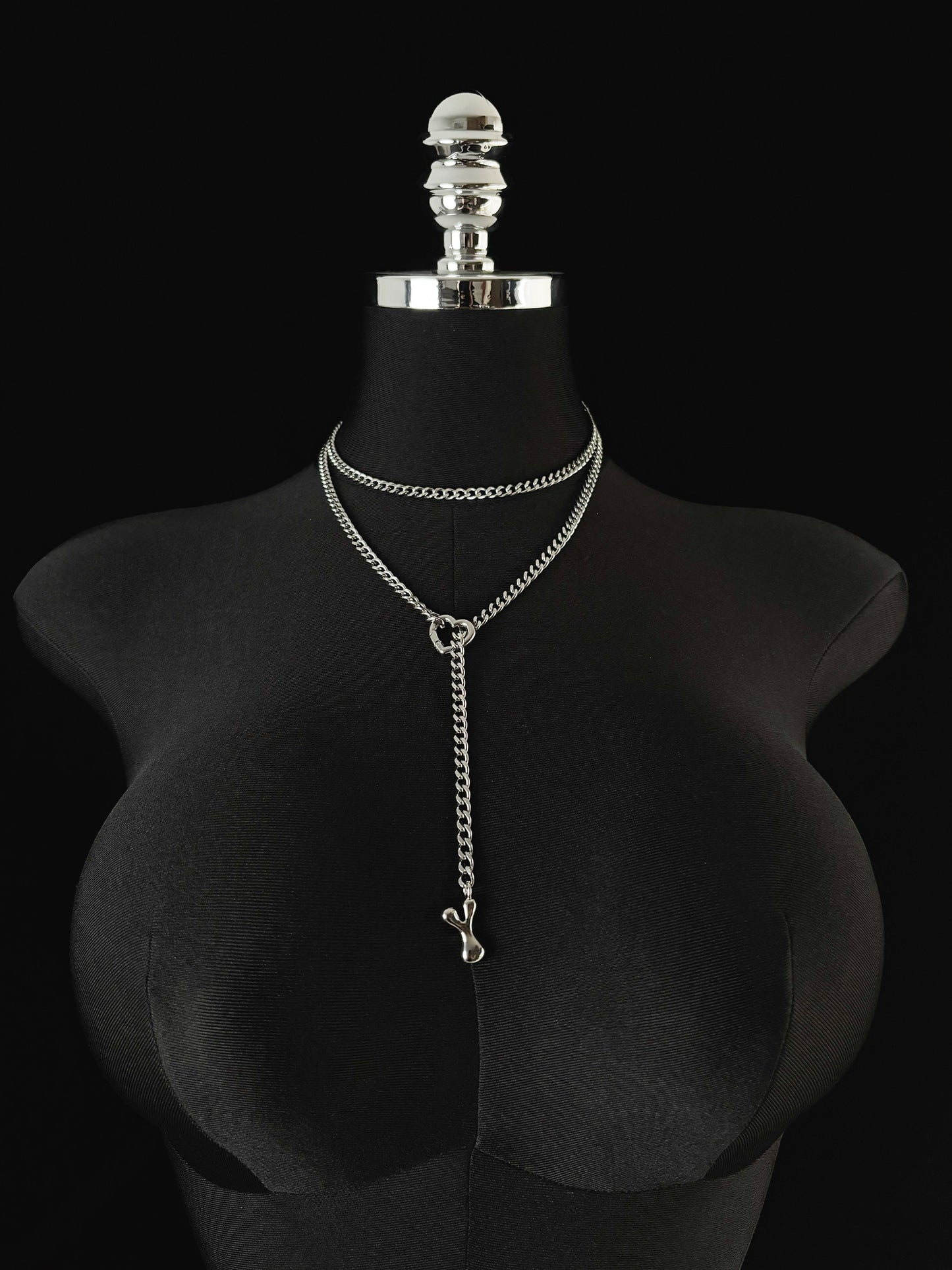 LoveChains™ - Initial Charm Loop Choker