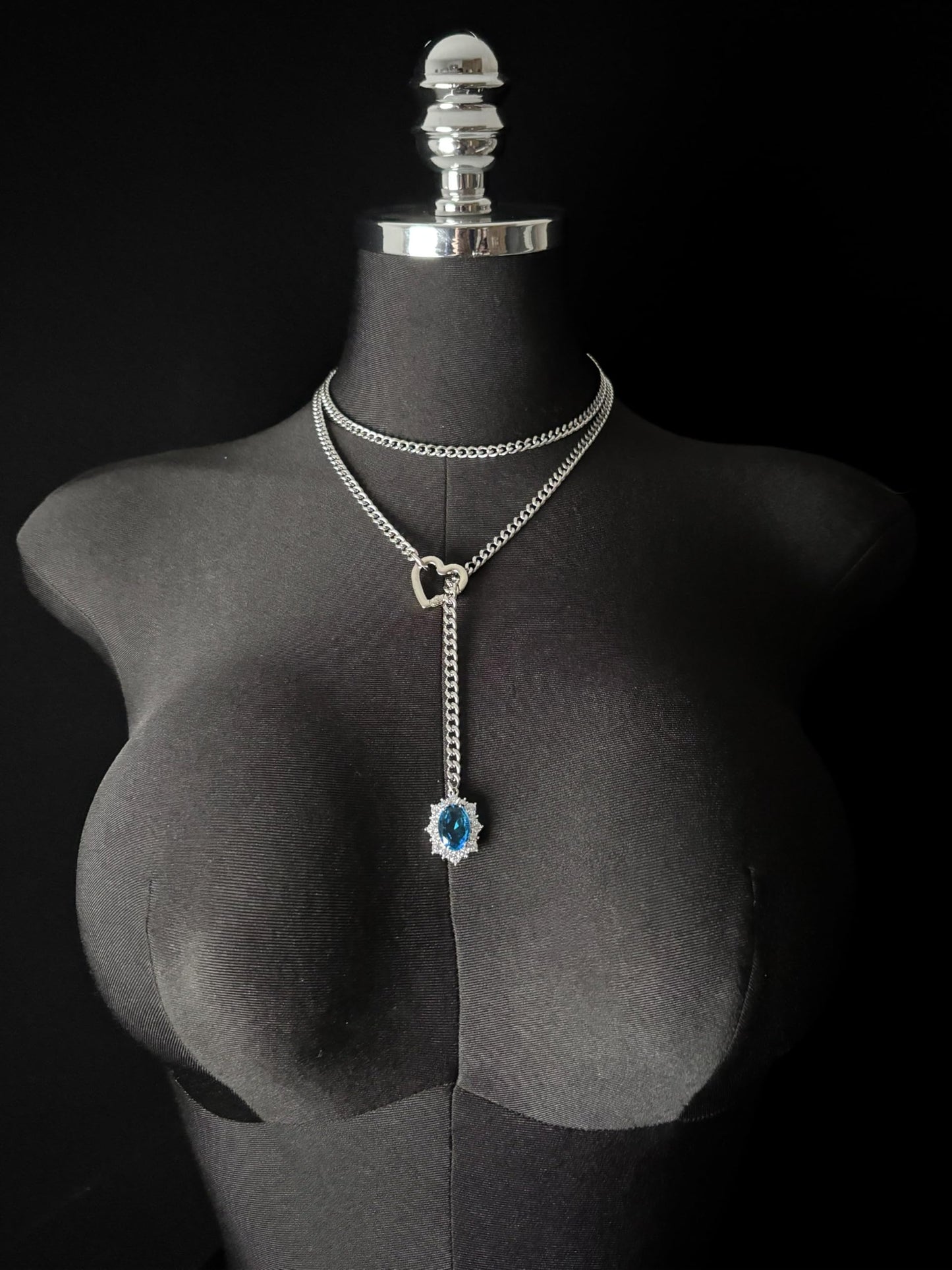 LoveChains™ - Gemstone Charm Loop Choker