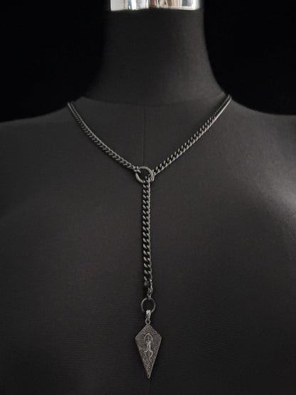 LoveChains™ - Knight’s Shield Slip Chain Choker